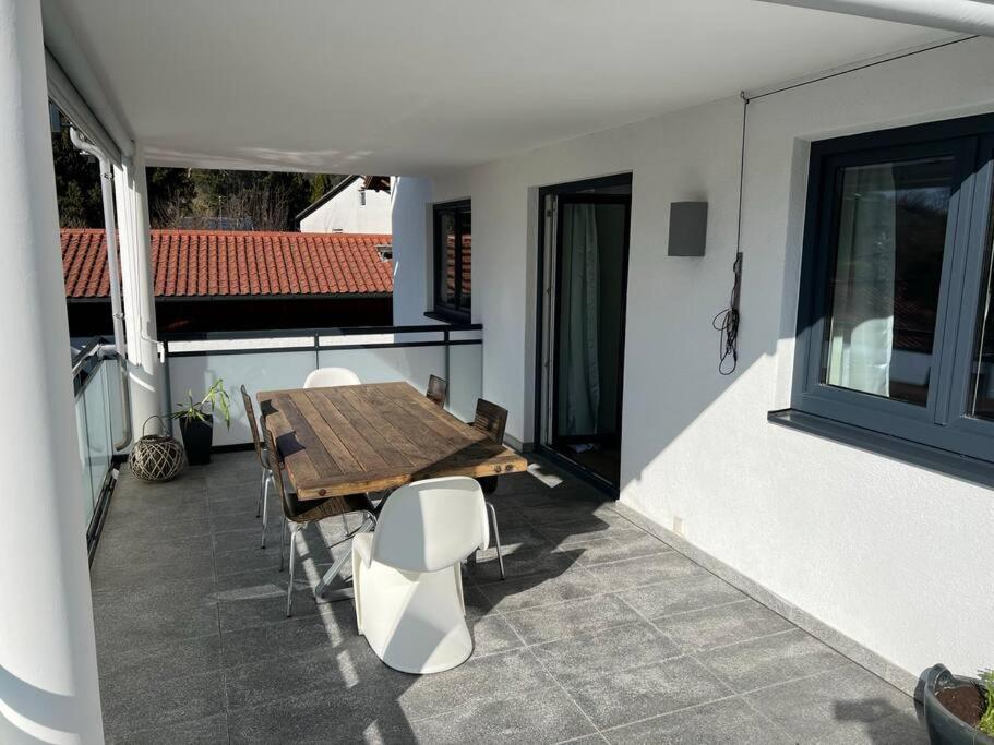 Gemuetliche Wohnung Mit Grosser Terrasse Bruckmühl Exterior foto